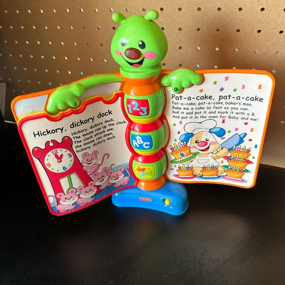 Vintage Fisher Price Laugh and Learn Storybook Rhymes Toy Talking Sounds 2002- - Picture 4 of 6
